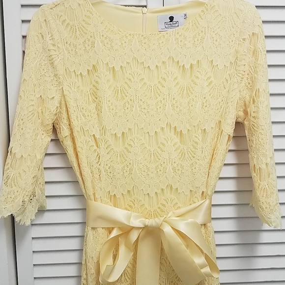 Yellow Dress - Picture 2 of 7